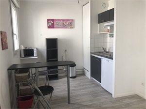 appartement à la location -   80000  AMIENS, surface 32 m2 location appartement - APR705705